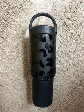 HydroJug Matte Black with Glossy Black Leopard Accent